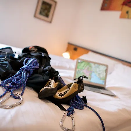 Antica Croce - Gardaslowemotion 3* Tenno